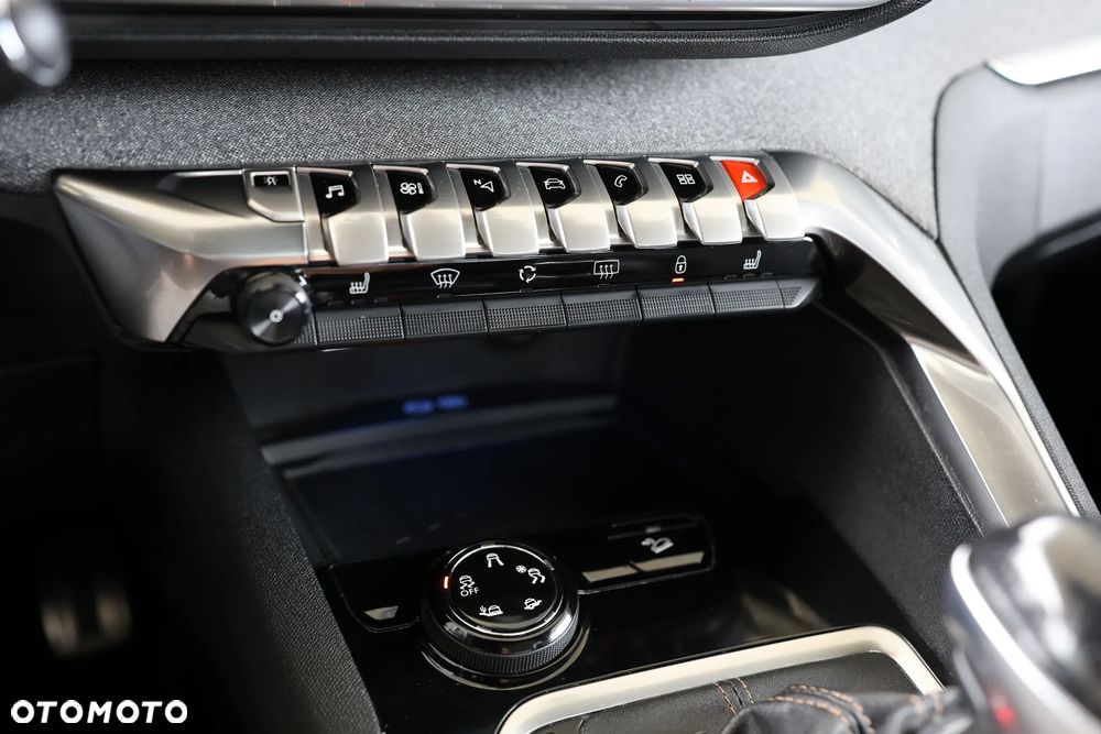 Peugeot 3008 2.0 HDi Premium+ - 13