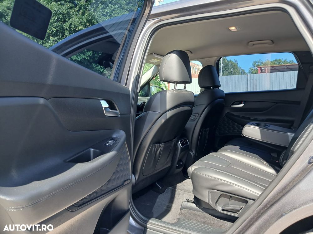 Hyundai Santa Fe 2.2 CRDi 4WD Signature - 12