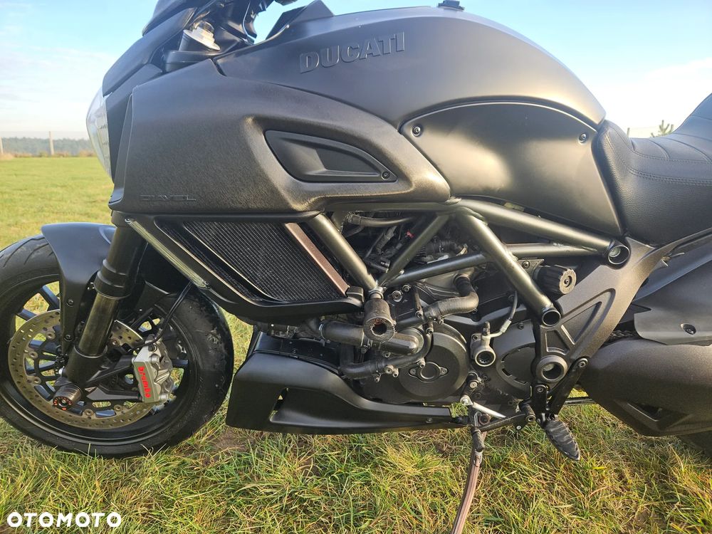 Ducati Diavel - 16