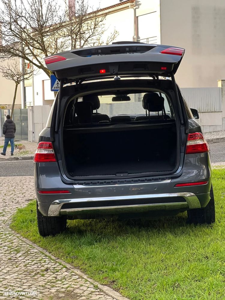 Mercedes-Benz ML 250 BlueTEC 4MATIC 7G-TRONIC - 7