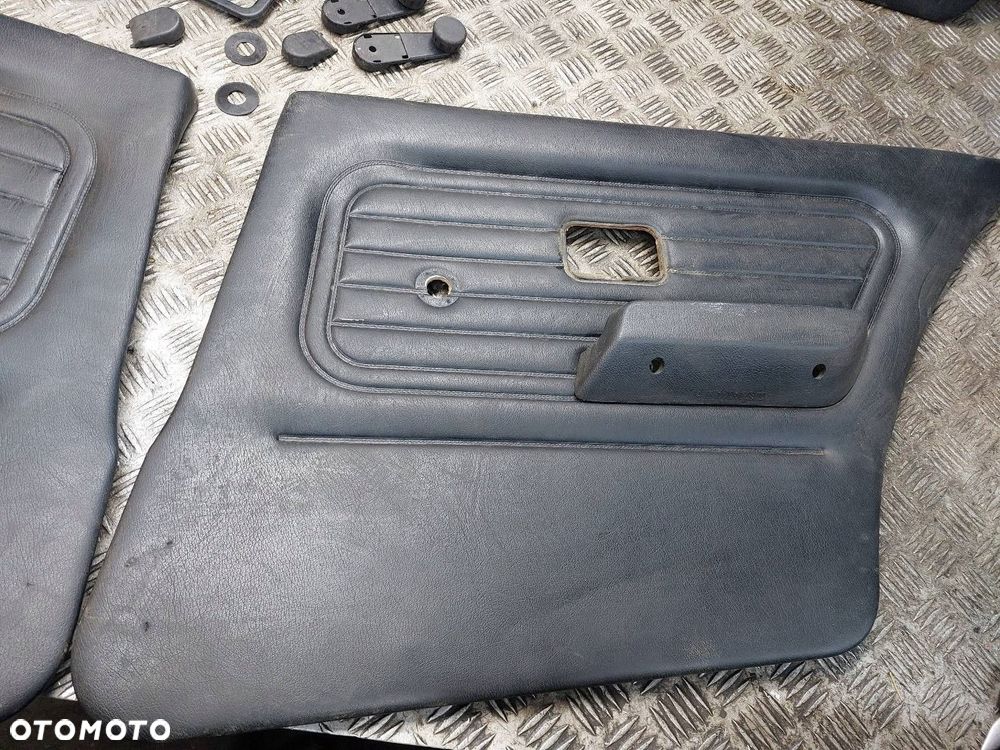 BOCZEK BOCZKI DRZWI KOMPLET BMW E30 KOMBI TOURING - 11