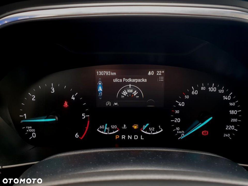 Ford Focus - 13