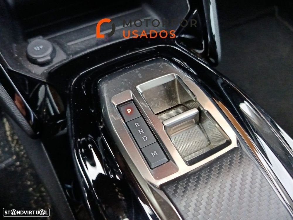 Peugeot 208 1.2 PureTech Allure EAT8 - 15