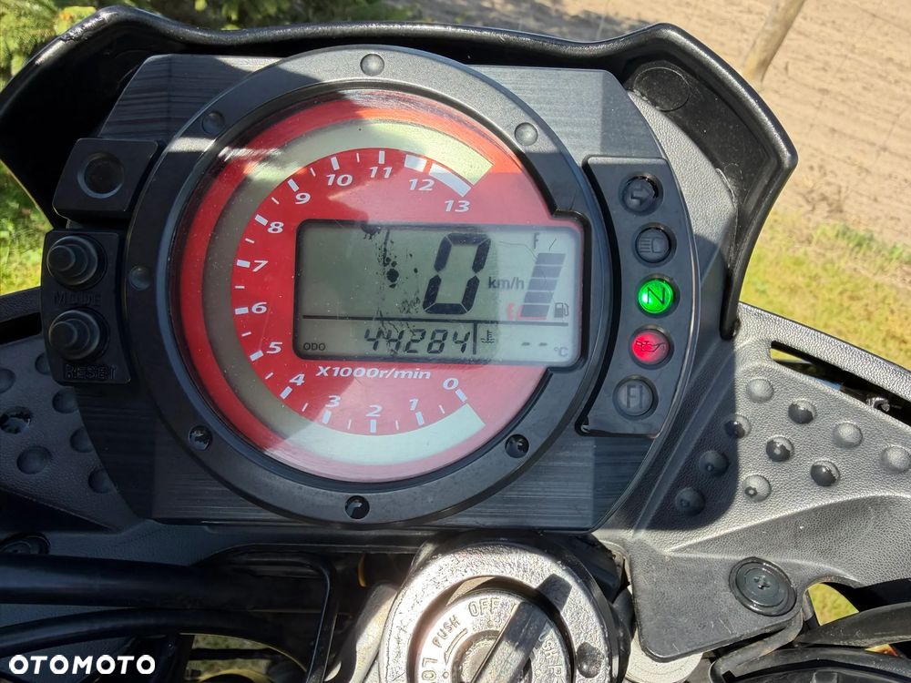 Kawasaki Z - 6