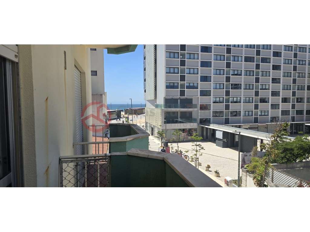 Apartamento T1 no centro da Costa da Caparica - Grande imagem: 3/14