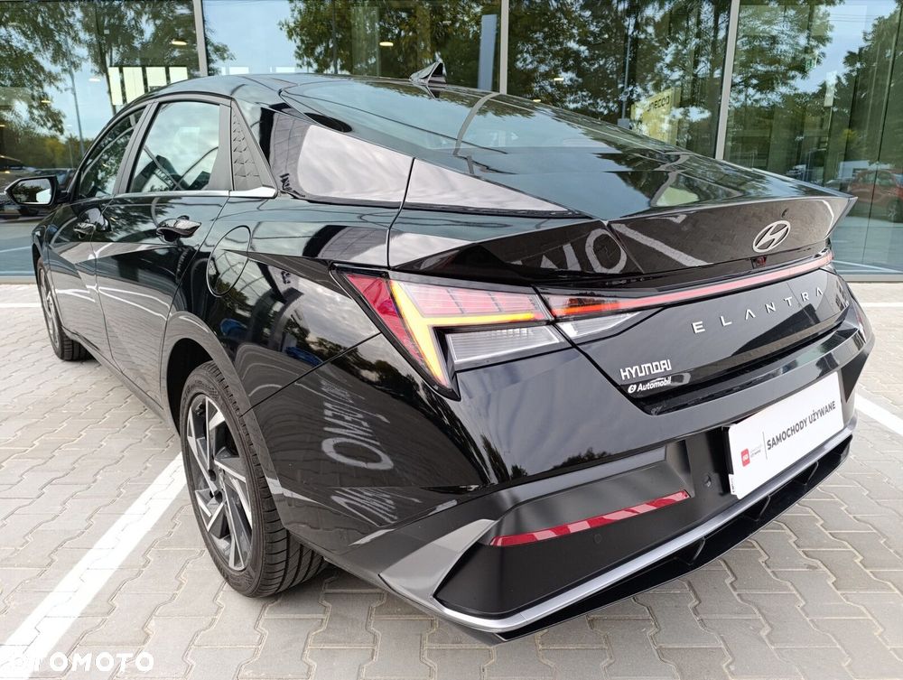 Hyundai Elantra 1.6 Smart - 5