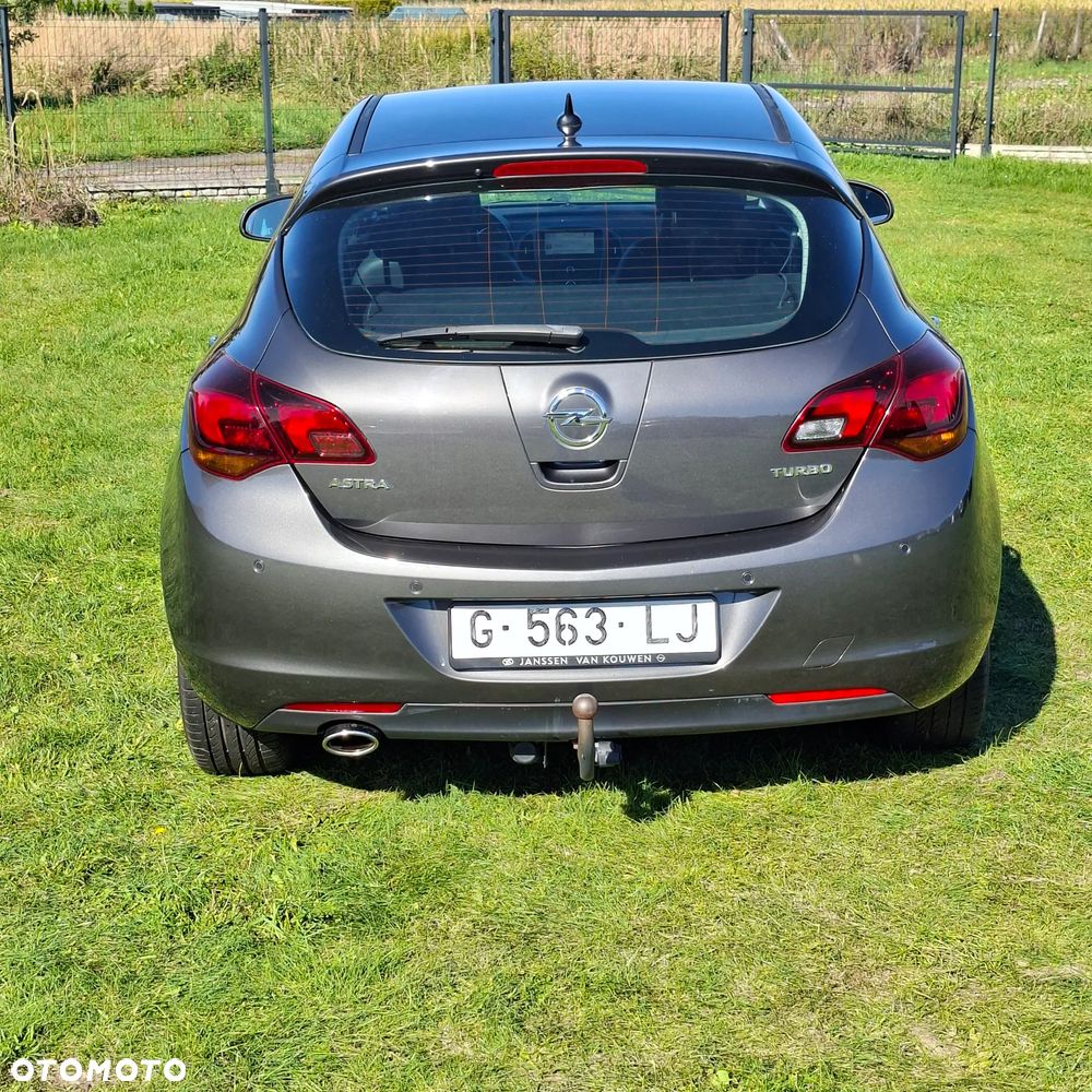 Opel Astra 1.4 Turbo Cosmo - 12