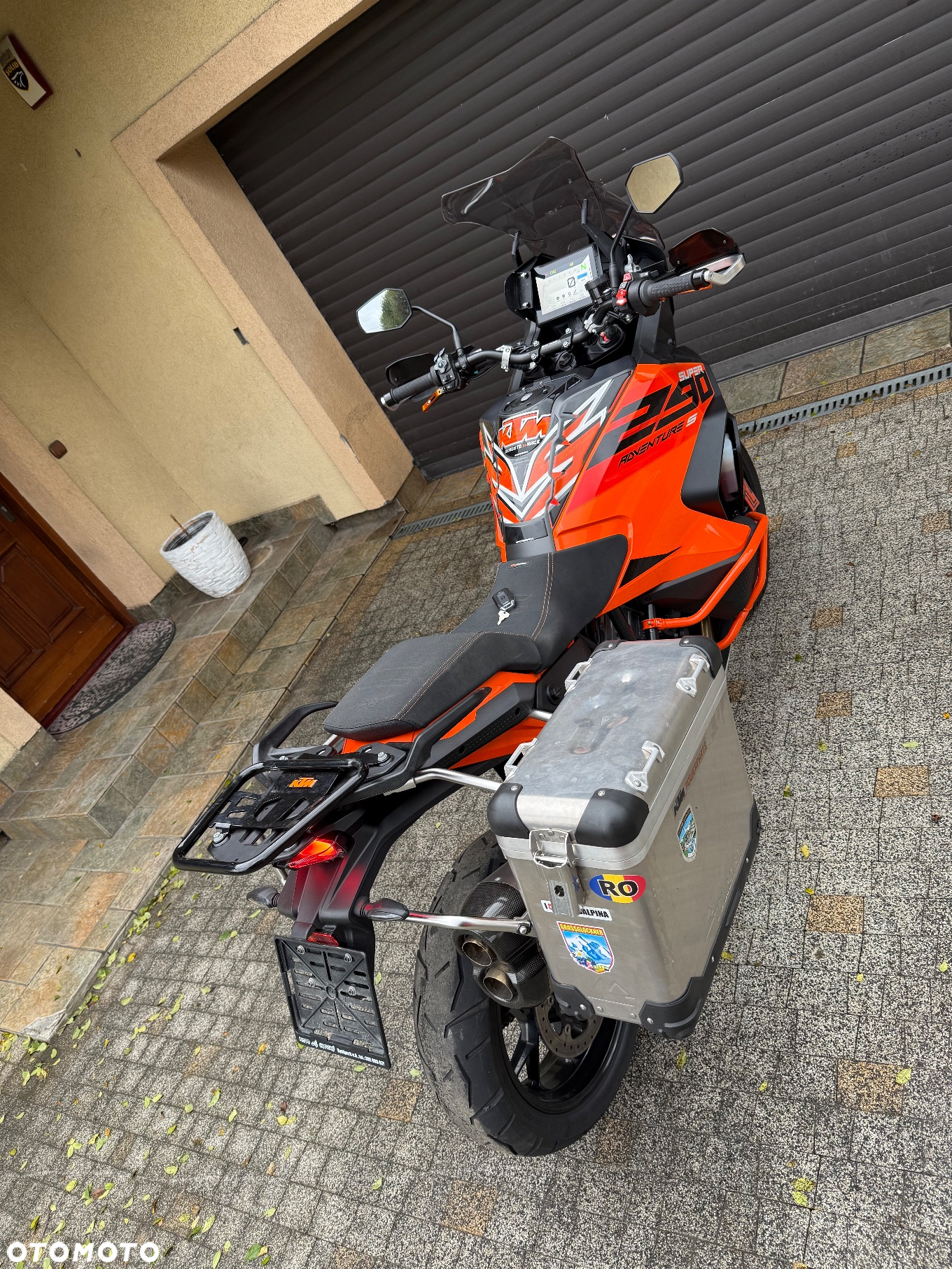KTM Adventure - 12