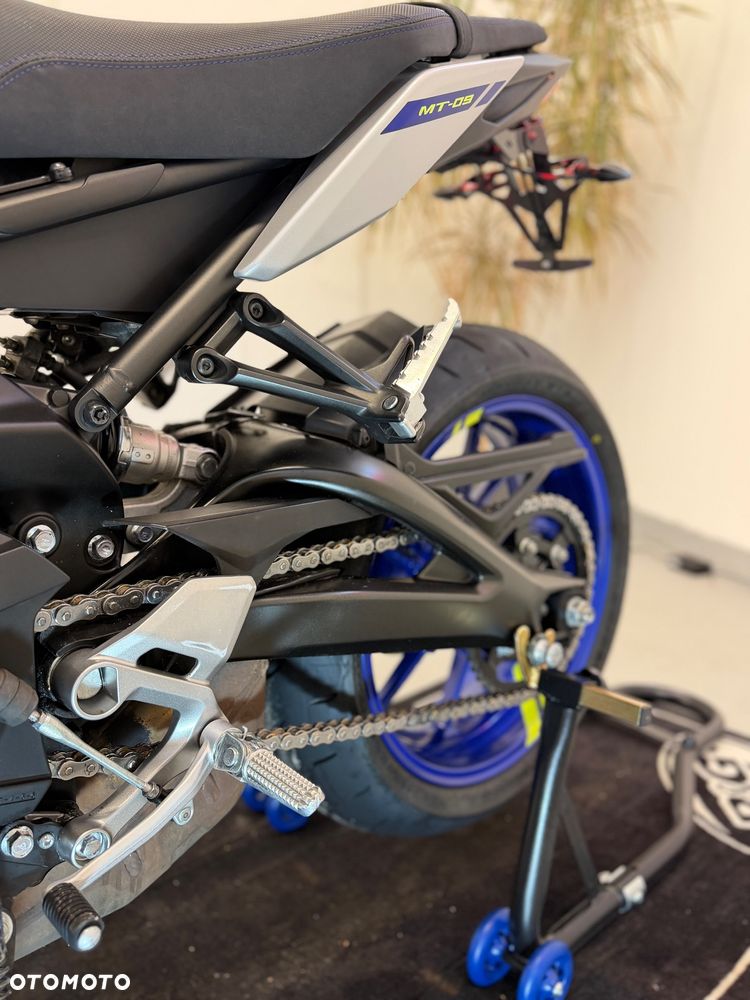 Yamaha MT - 18