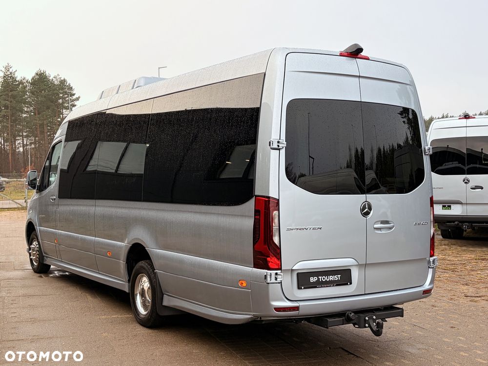 Mercedes-Benz Sprinter 519 - 8