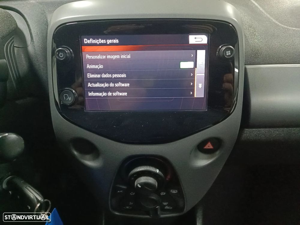 Toyota Aygo X Play - 26