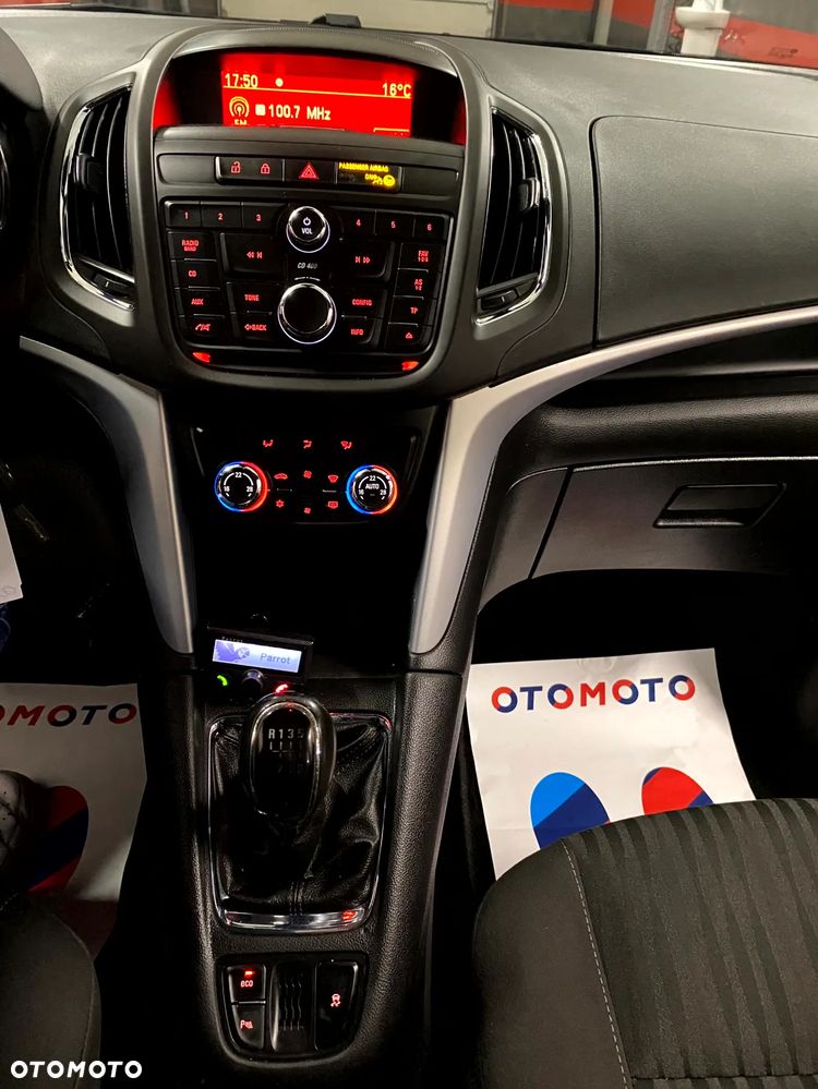 Opel Zafira 1.4 T Cosmo - 14