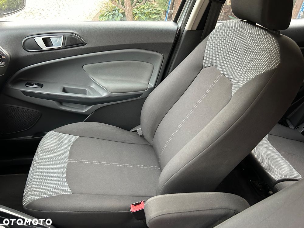 Ford EcoSport - 12