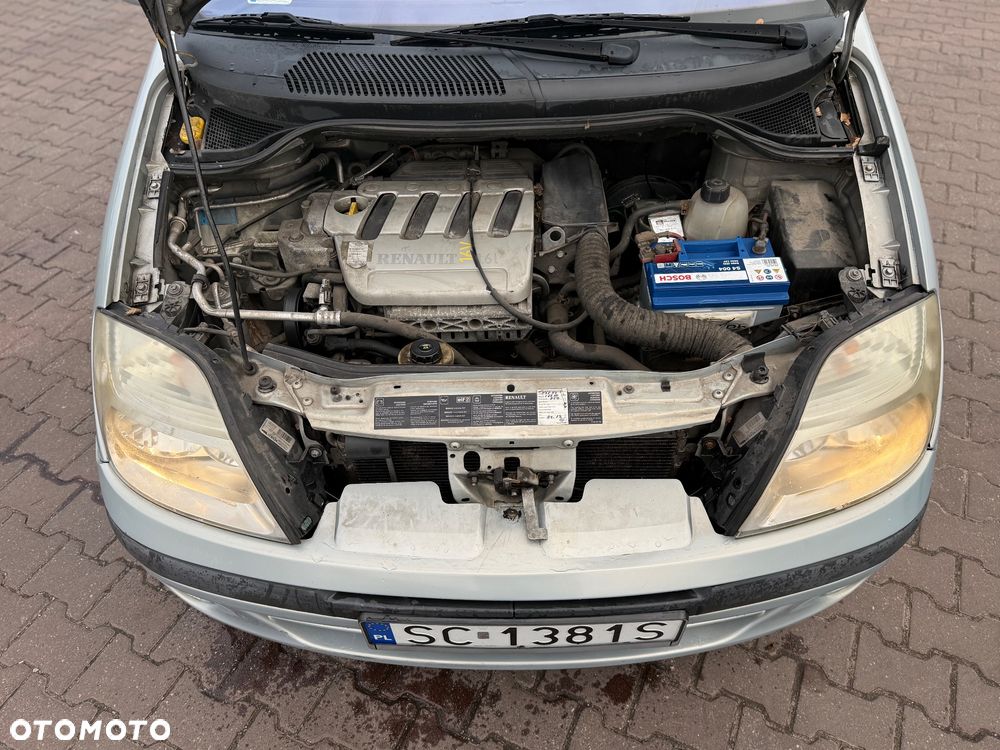 Renault Scenic 1.6 16V Authentique - 31