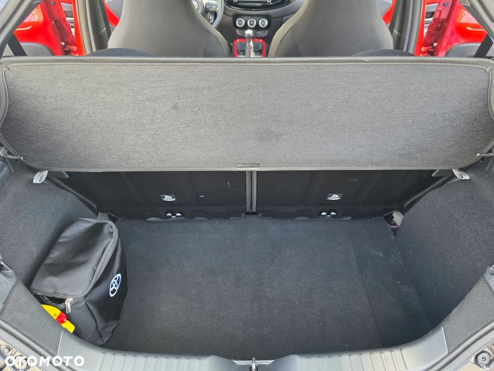 Toyota Aygo X 1.0 VVT-i Style - 10