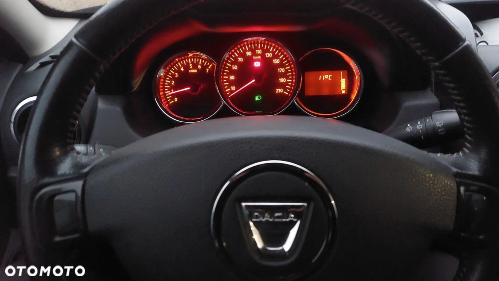 Dacia Duster 1.2 TCe Laureate S&S EU6 - 10