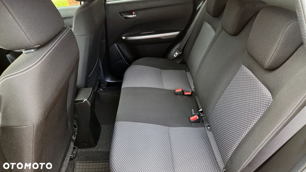 Suzuki Vitara - 28