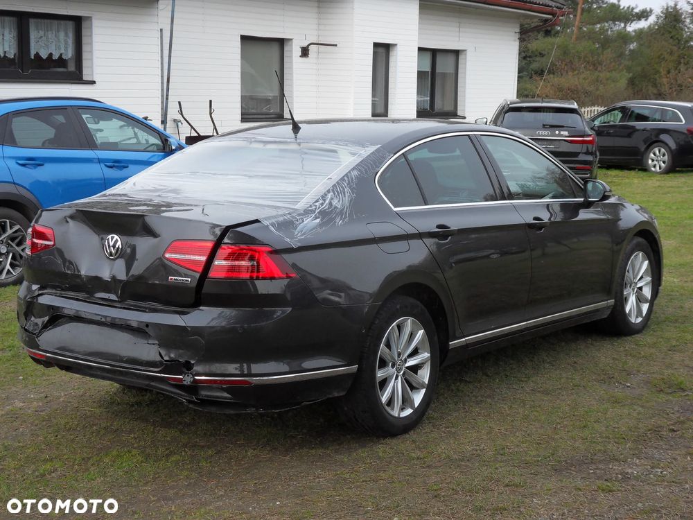 Volkswagen Passat 2.0 TDI SCR (BlueMotion Tech) 4Mot DSG Highline - 4
