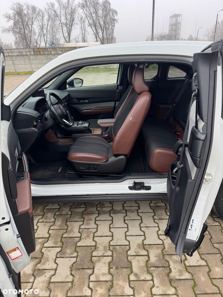 Mazda MX-30 e-SKYACTIV - 7
