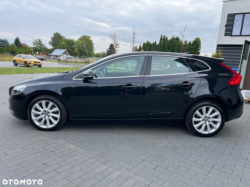Volvo V40 D4 Geartronic Momentum - 7