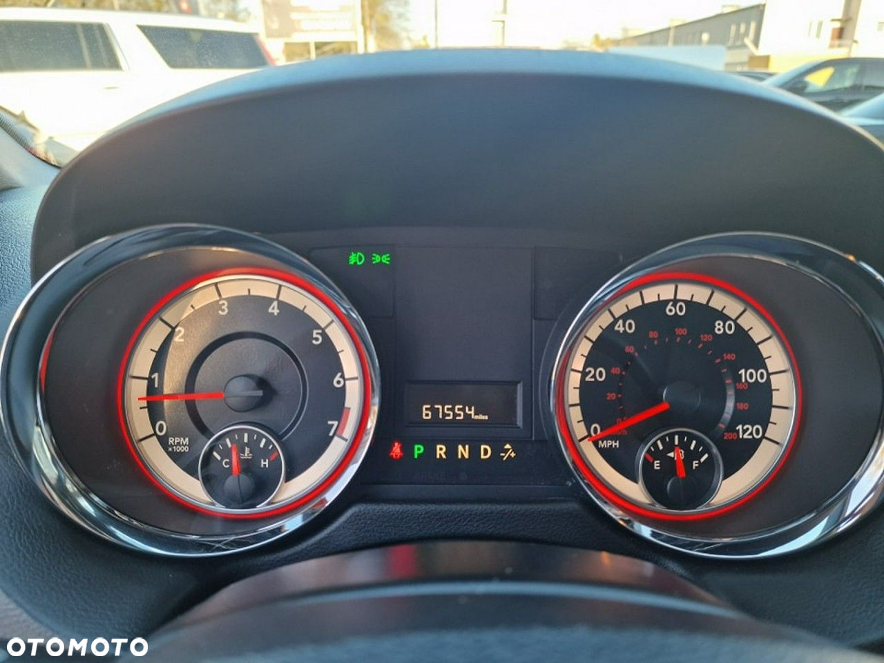 Dodge Grand Caravan - 9