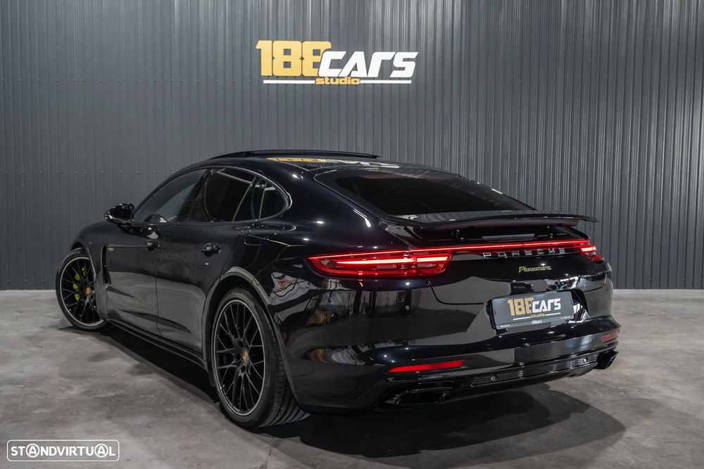 Porsche Panamera 4 E-Hybrid Platinum Edition - 60