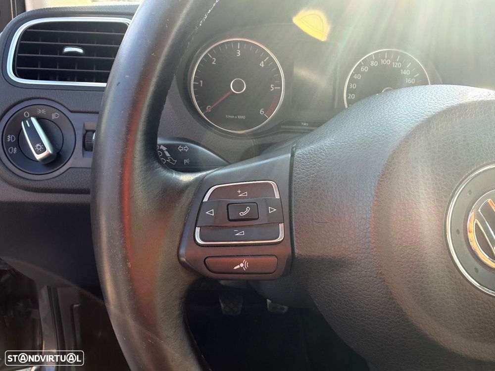 VW Polo - 16