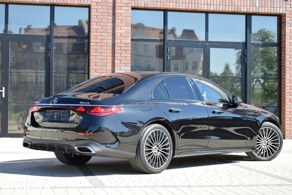 Mercedes-Benz Klasa E 220 d mHEV 4-Matic AMG 9G-Tronic - 15