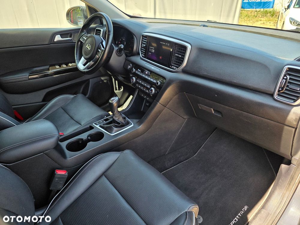 Kia Sportage - 13