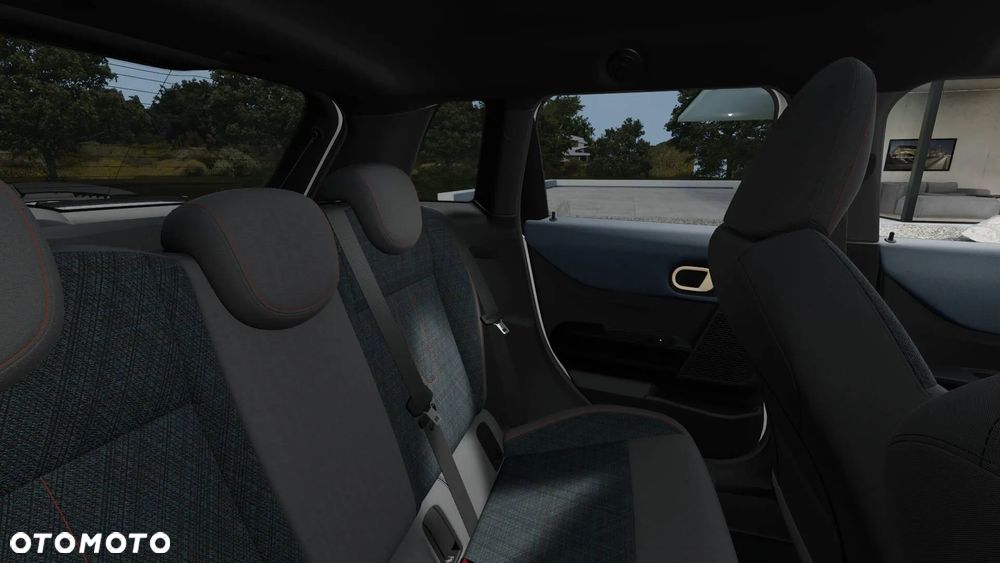 MINI Cooper C Blackyard - 14