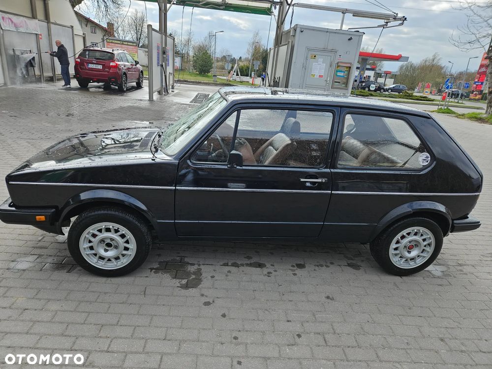 Volkswagen Golf - 19