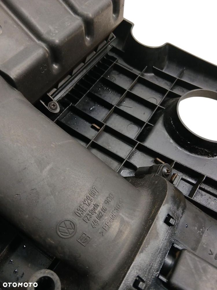 OSŁONA OBUDOWA SILNIKA VW POLO IV 9N 1.2 12V 03E129607 POLO IV - 4