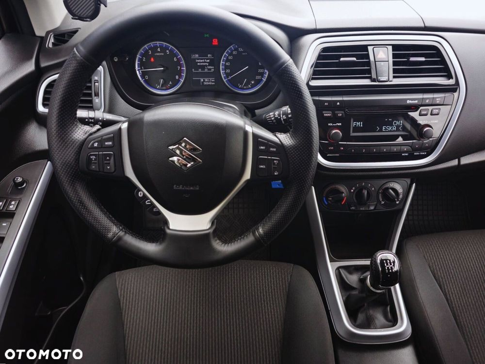 Suzuki SX4 S-Cross 1.0 T Comfort - 11