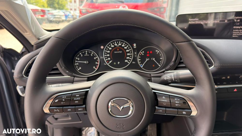 Mazda 3 e-Skyactiv G140 AT MHEV Center-Line - 18