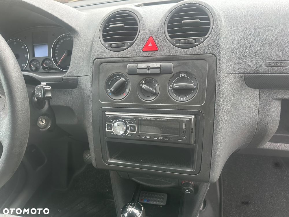 Volkswagen Caddy - 15