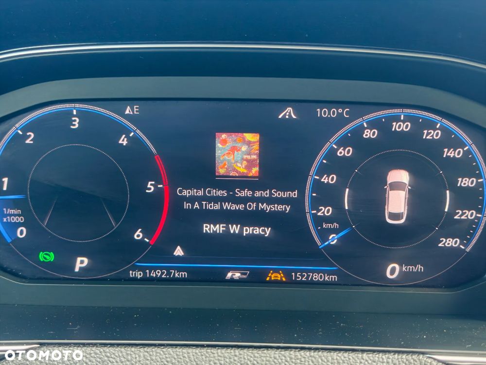 Volkswagen Arteon 2.0 TDI SCR DSG R-Line - 17