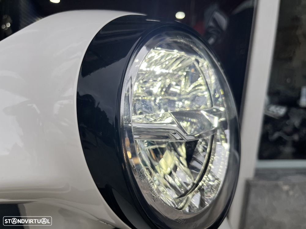 Vespa GTS Super Sport 310 - MOTA DE SERVIÇO !! - DESDE 95 EUR / MÊS !! - 26