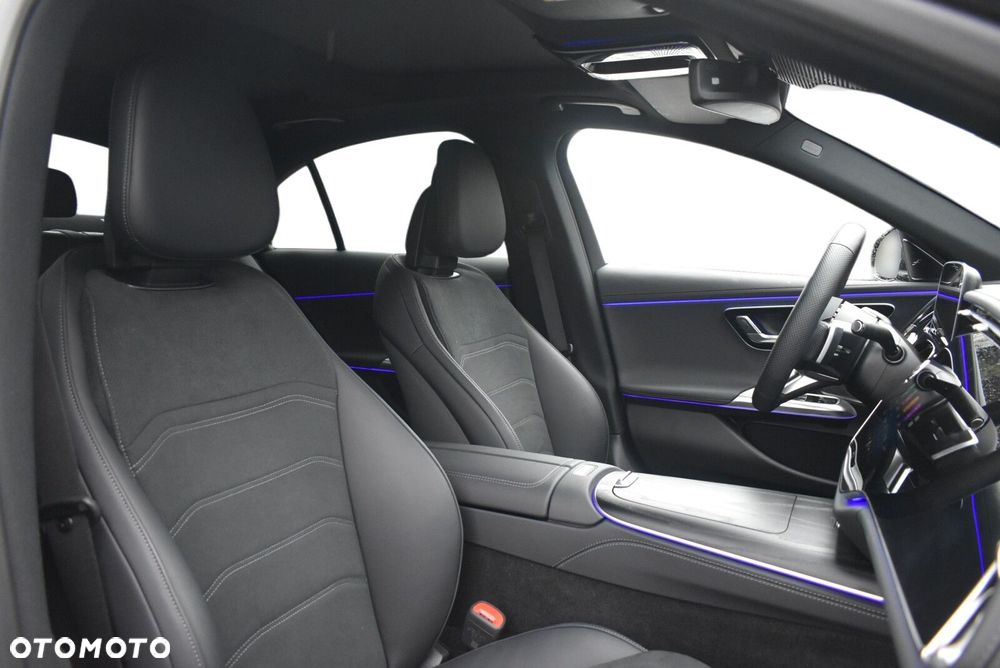 Mercedes-Benz Klasa E 220 d mHEV 4-Matic AMG 9G-Tronic - 9