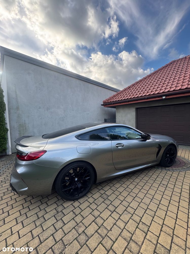 BMW M8 Competition - 12