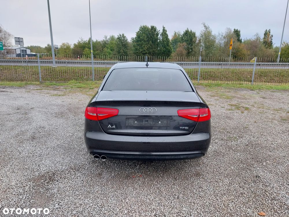 Audi A4 Limousine - 9
