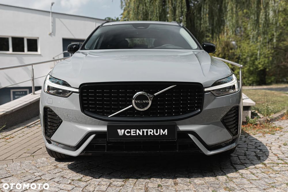Volvo XC 60 B5 B AWD Ultimate Dark - 6