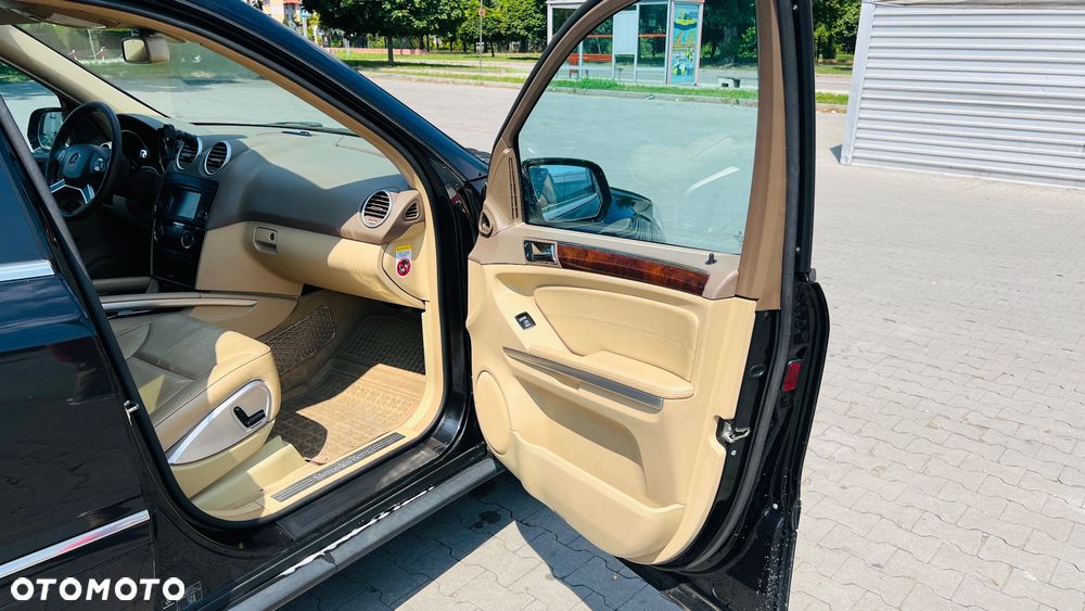 Mercedes-Benz ML 350 CDI 4-Matic - 12