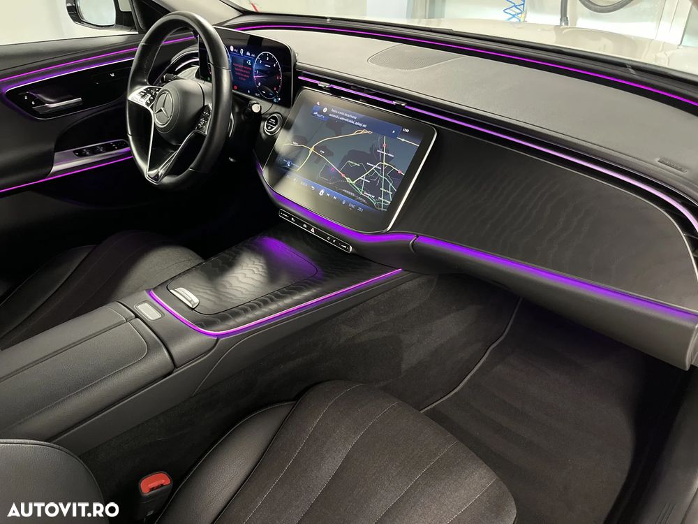 Mercedes-Benz E 220 d MHEV - 30