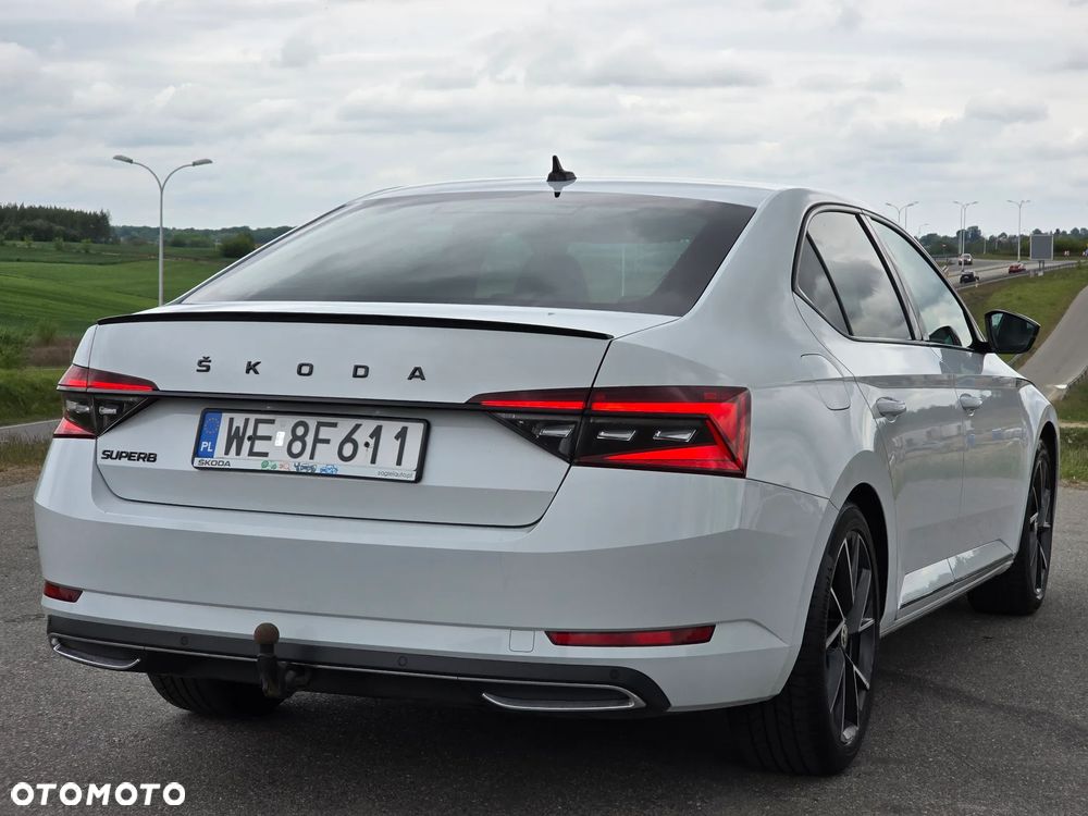 Skoda Superb 2.0 TDI SCR Sportline DSG - 12