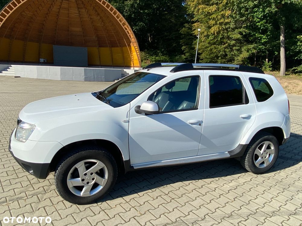 Dacia Duster 1.6 16V 4x2 Prestige - 4