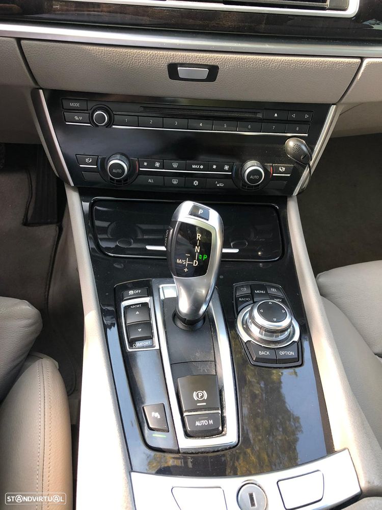 BMW 535 Gran Turismo d - 21