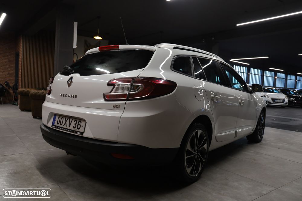 Renault Mégane Sport Tourer ENERGY dCi 130 BOSE EDITION - 32
