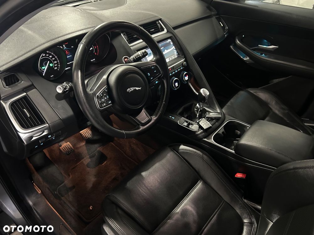 Jaguar E-Pace D150 R-Dynamic - 15