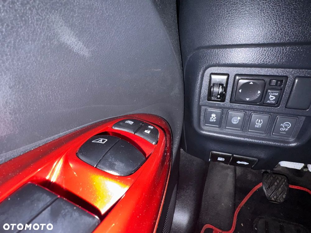 Nissan Juke 1.2 DIG-T N-Connecta - 27