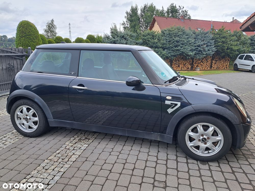 MINI ONE Seven - 3